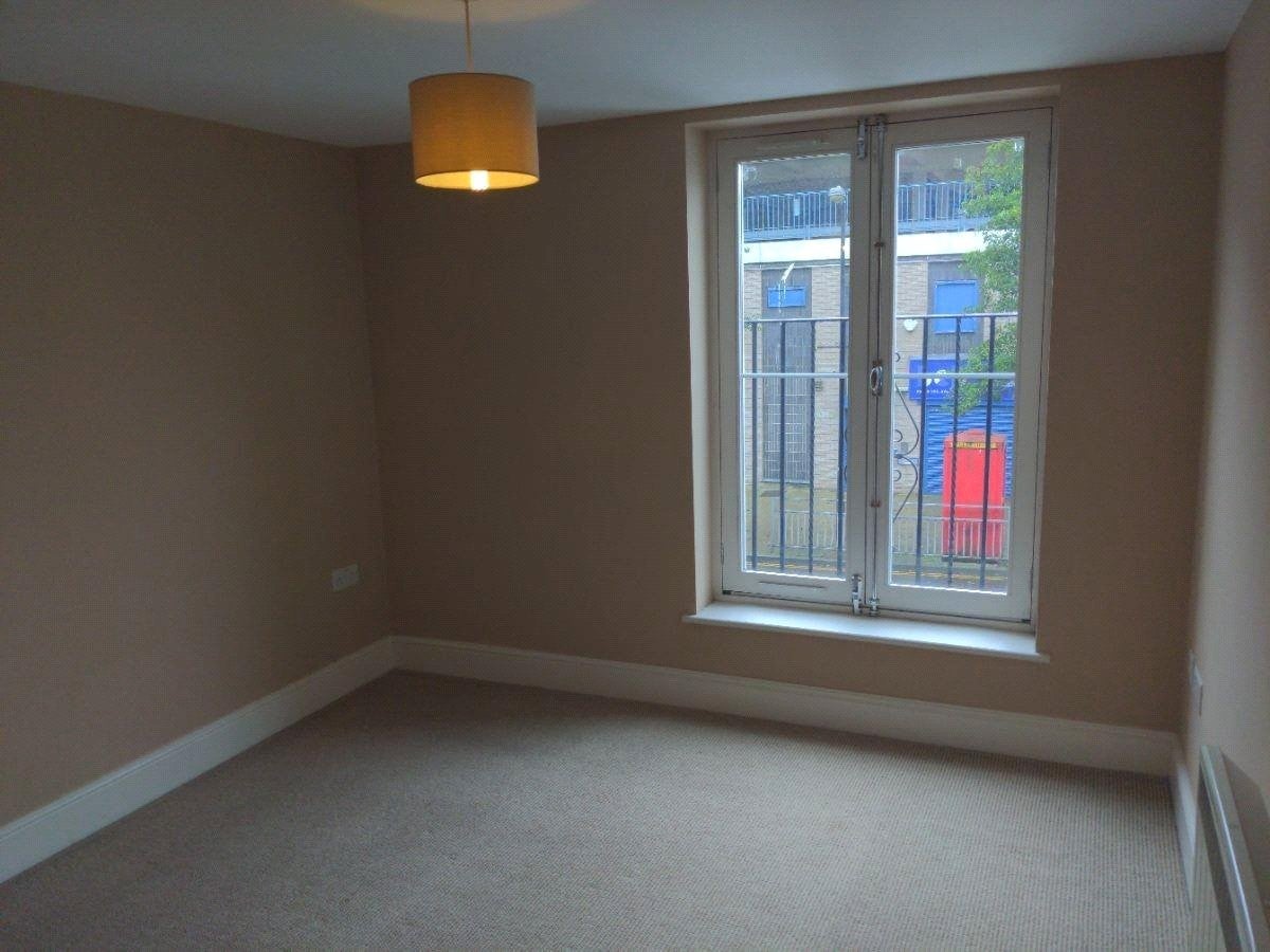 Flat Simes Street in Bradford