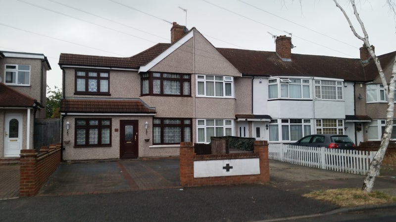 House Portland Avenue in Greater London