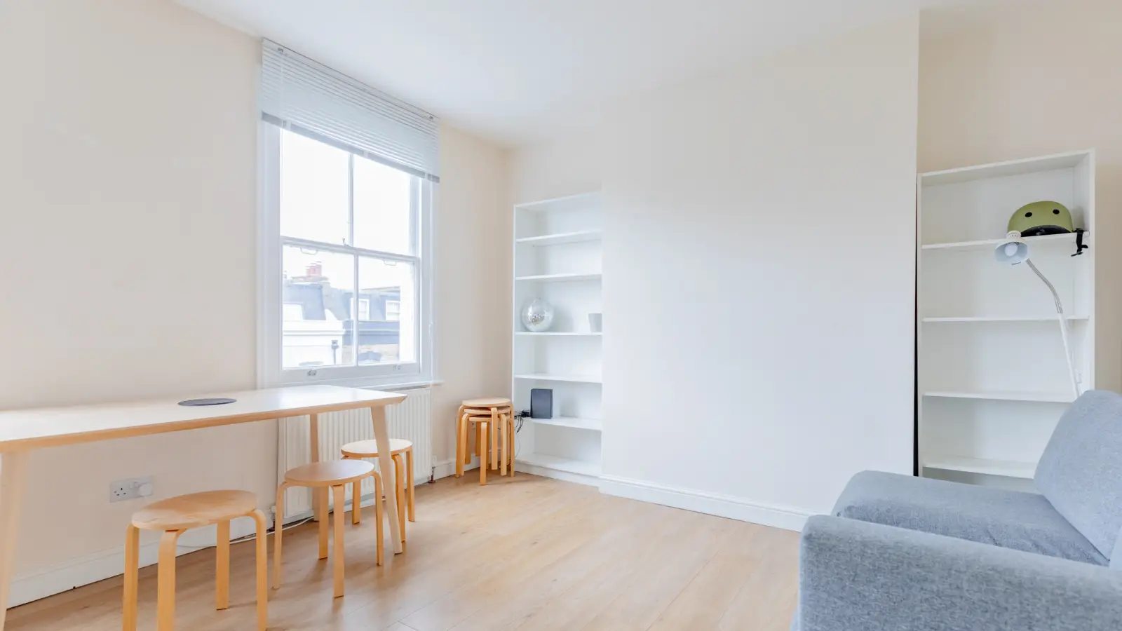 Flat Allen Road in Greater London