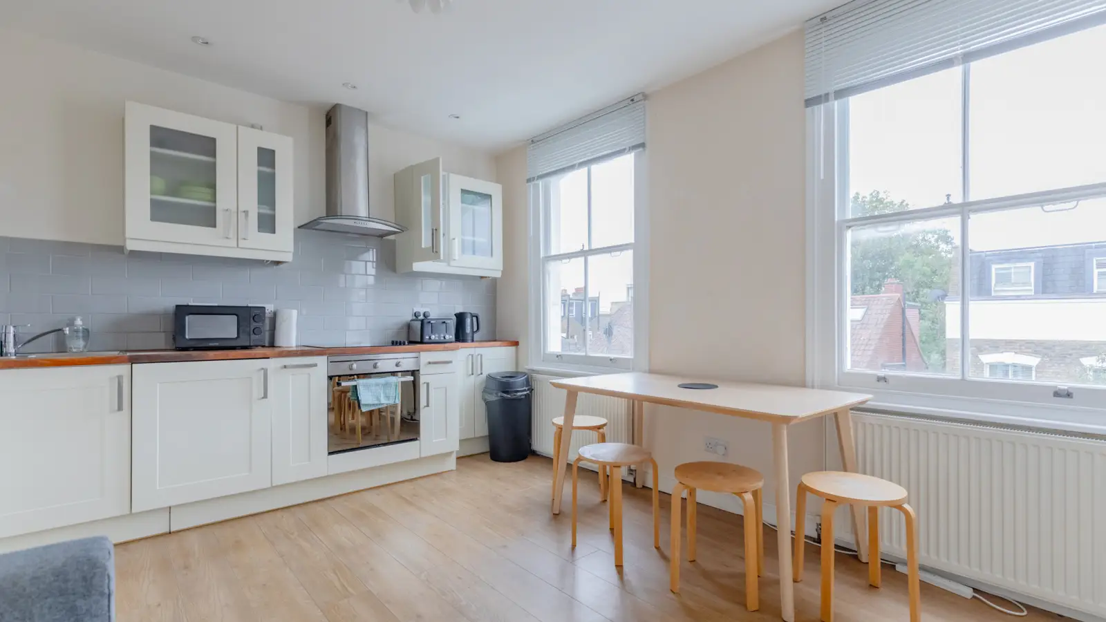 Flat Allen Road in Greater London