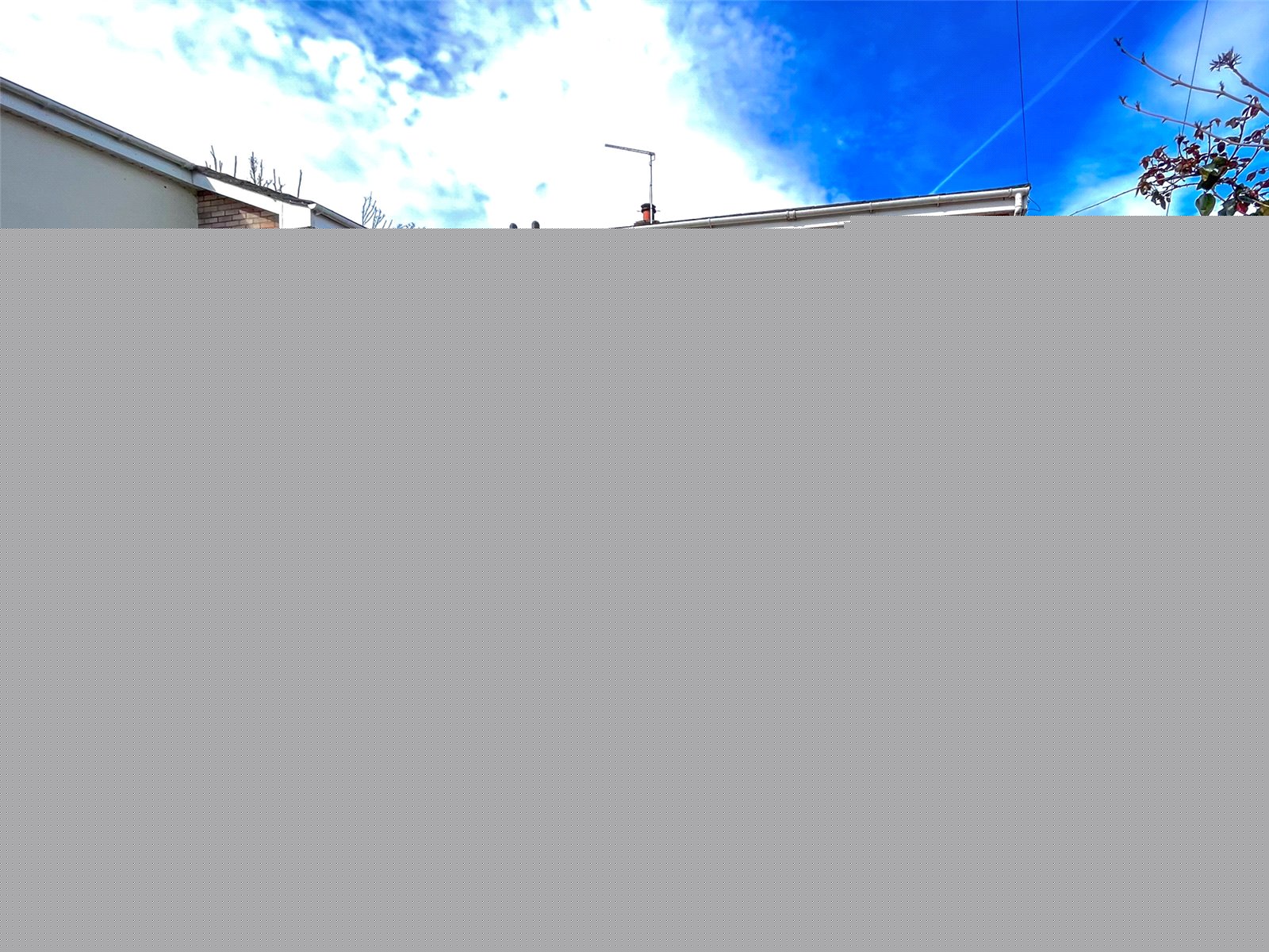 Flat Bramley Close in Bristol