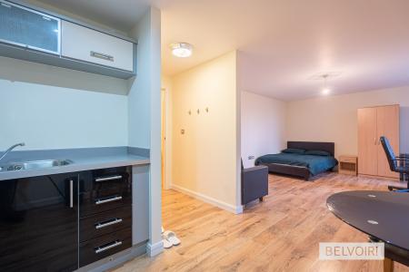 Flat Bromsgrove Street in Birmingham