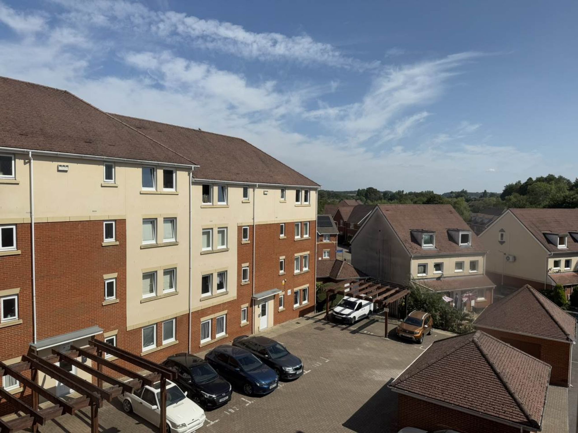 Flat Addison Road in Tunbridge Wells