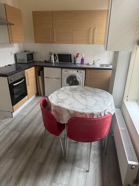 Flat Cobbold Road in Greater London