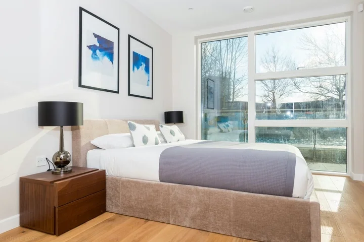 Flat Amberley Road in City of Westminster