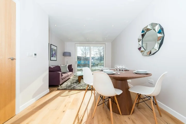 Flat Amberley Road in City of Westminster