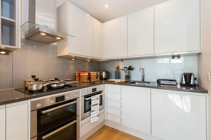 Flat Amberley Road in City of Westminster