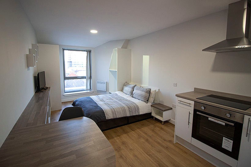 Room Clare Street in Nottingham