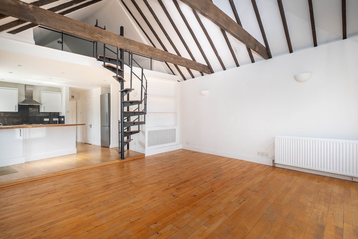 Flat Linkside in Greater London