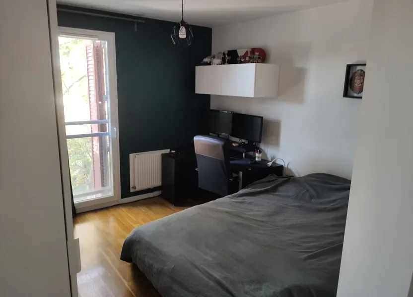 Flat Rue Saint-Isidore in Lyon