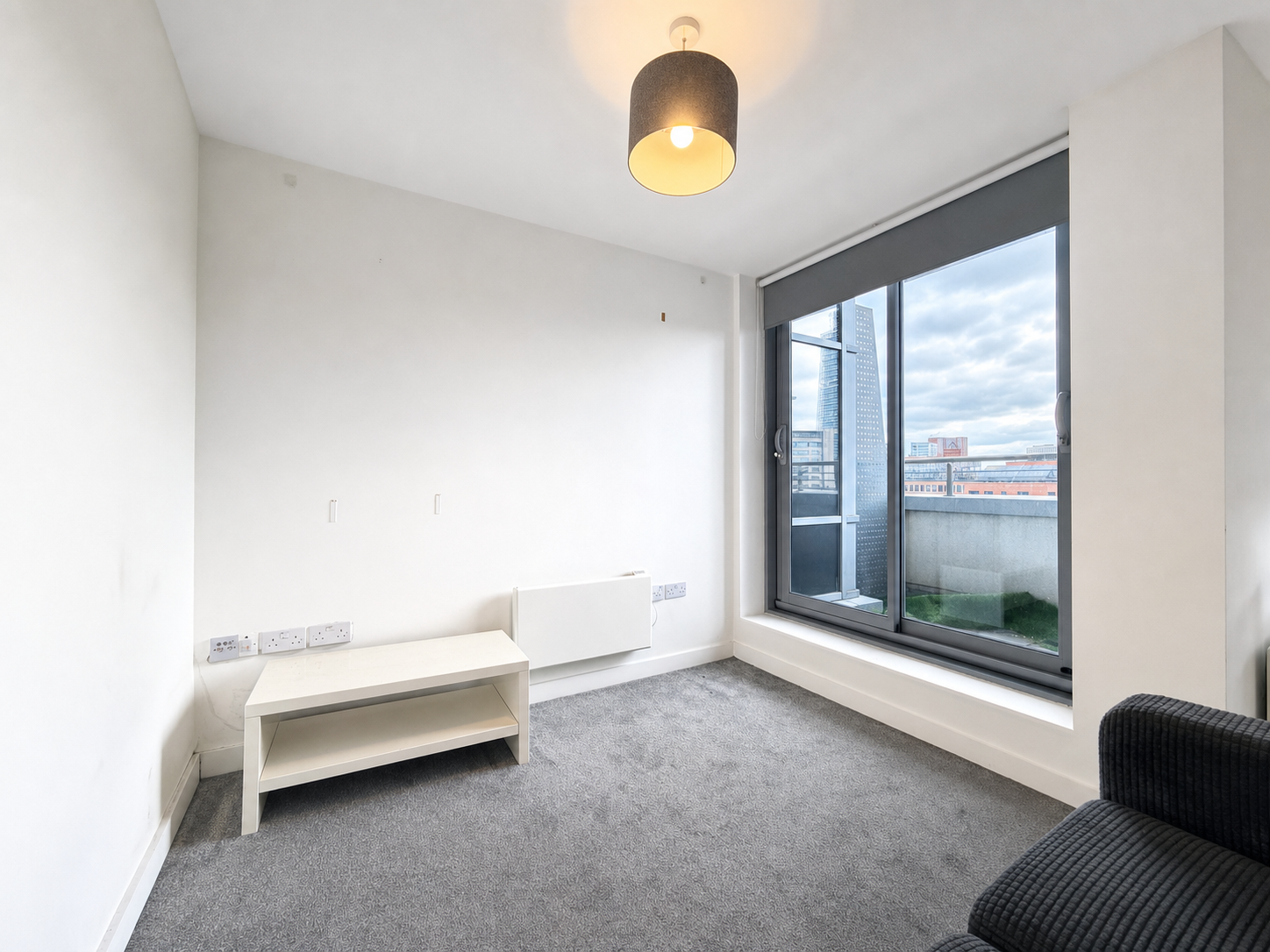 Flat Ingram Street in Leeds