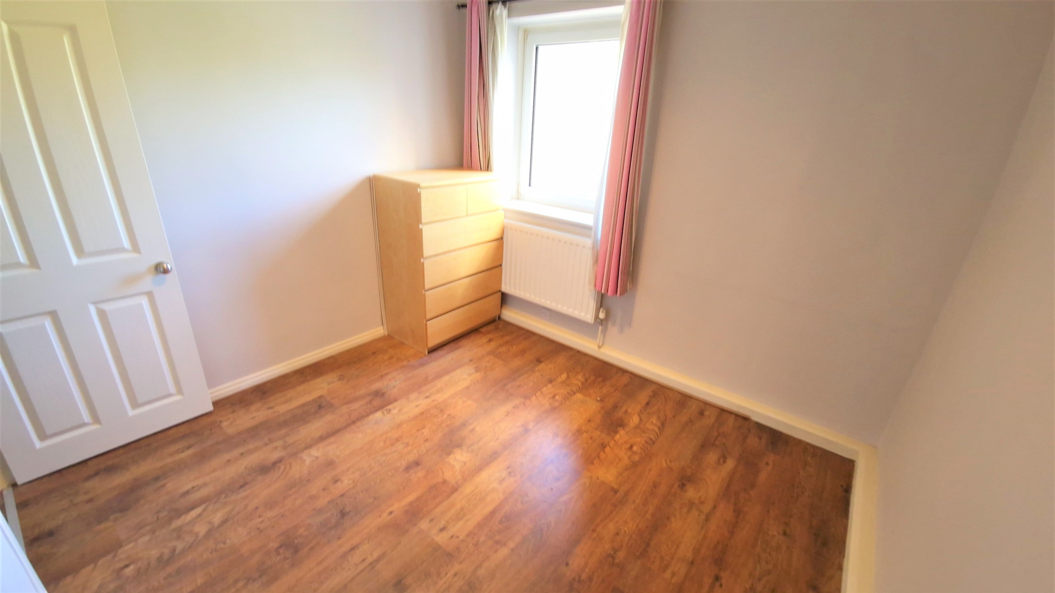 Flat Lady Jane Place in Dartford