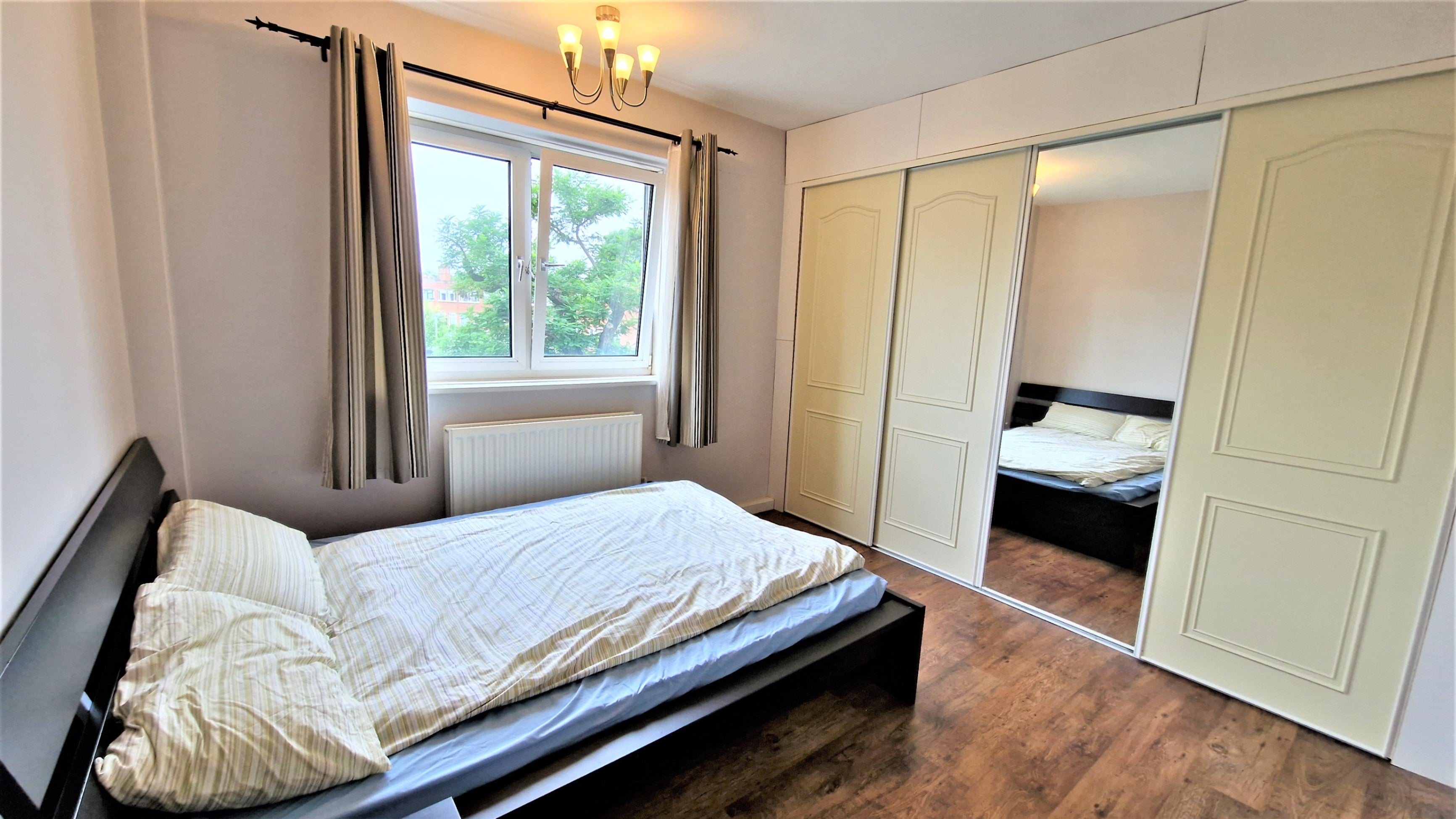 Flat Lady Jane Place in Dartford
