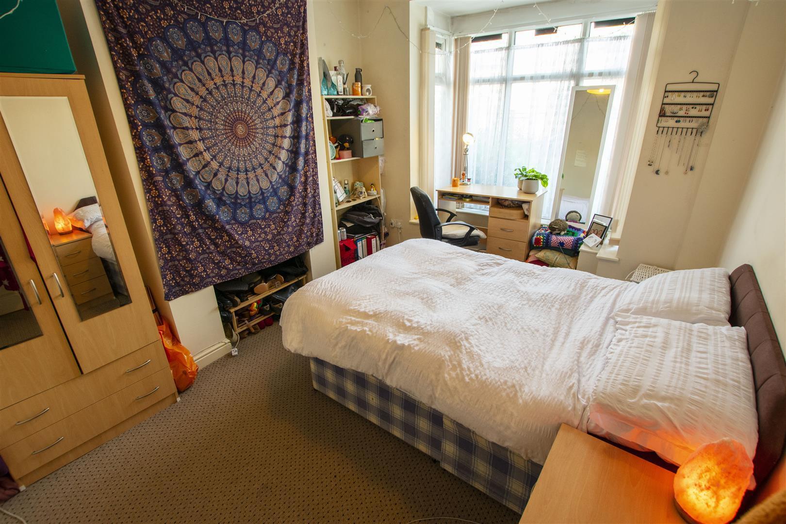 Room Teignmouth Road in Birmingham