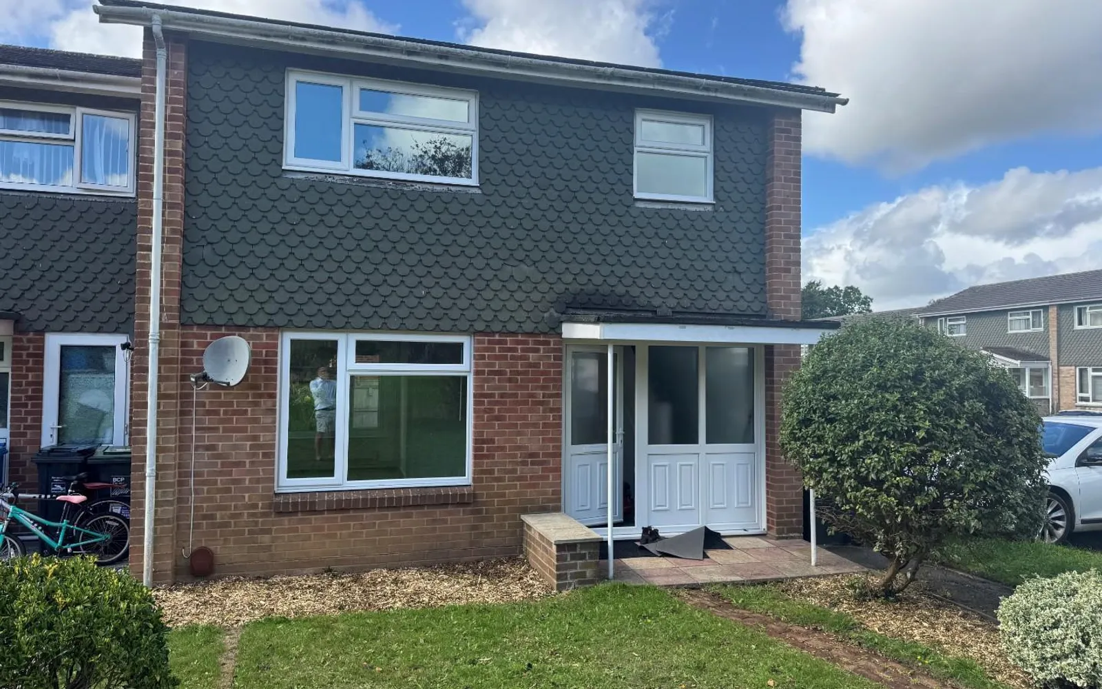 House Selkirk Close in Poole