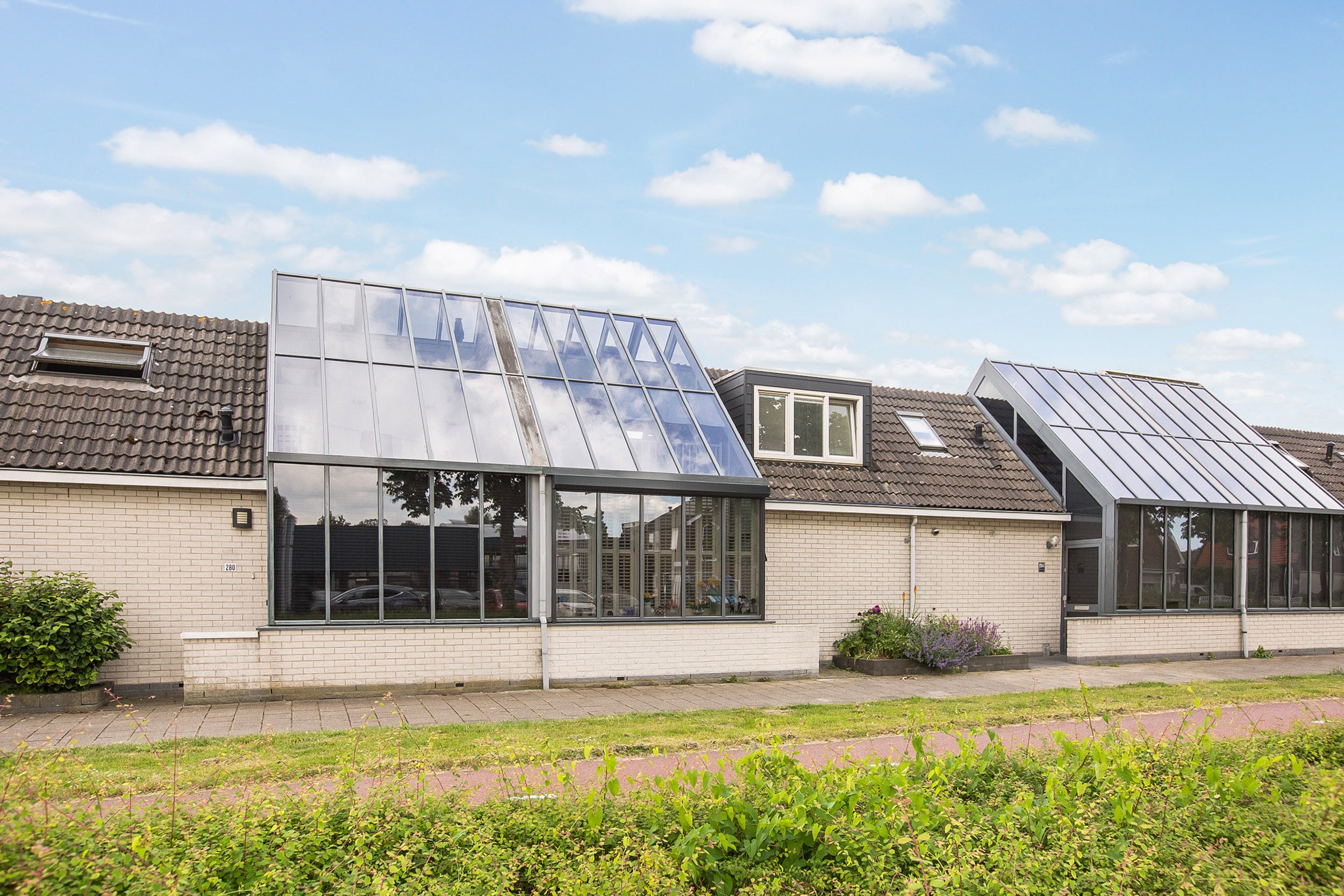 Venneperweg 282 in Nieuw-Vennep