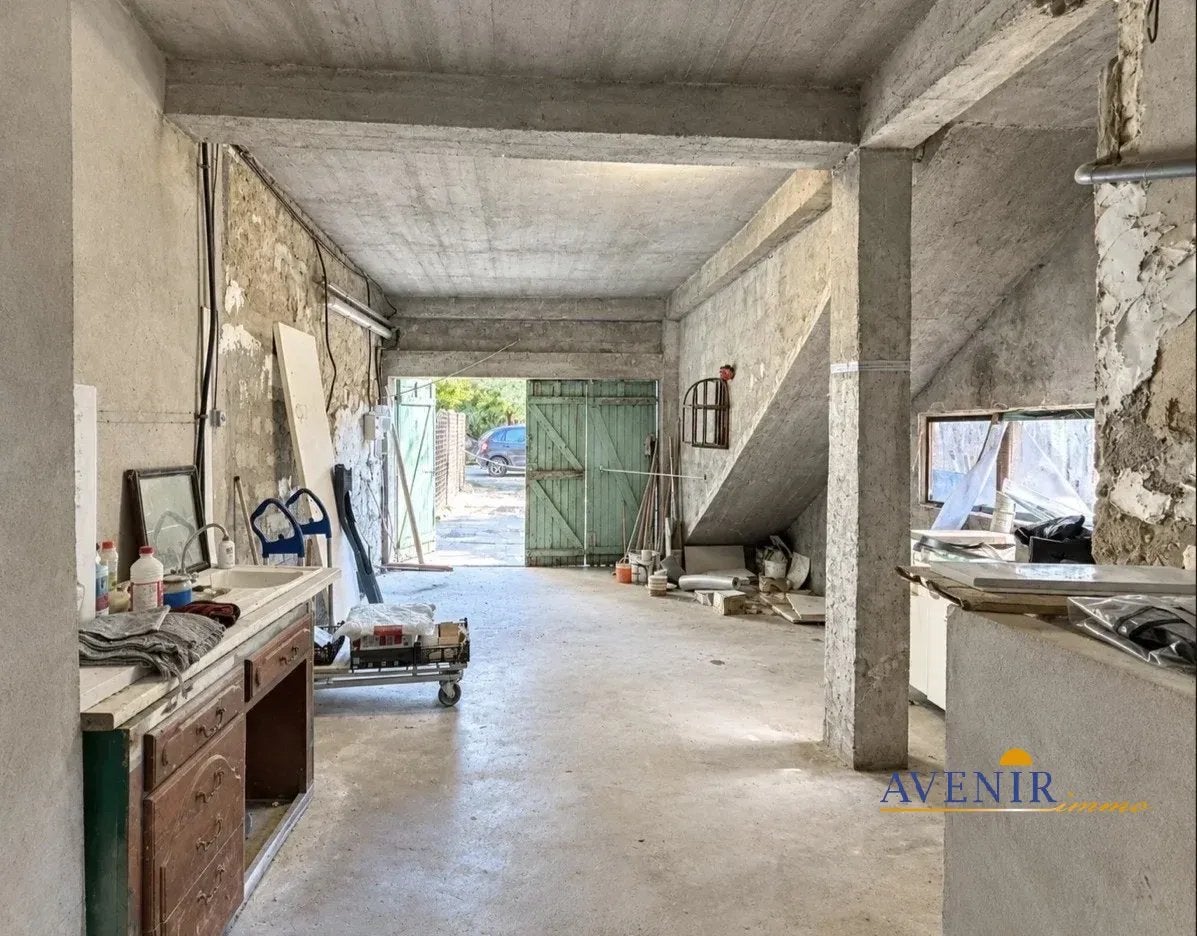 Flat Avenue Georges Pompidou in Plan-de-Cuques