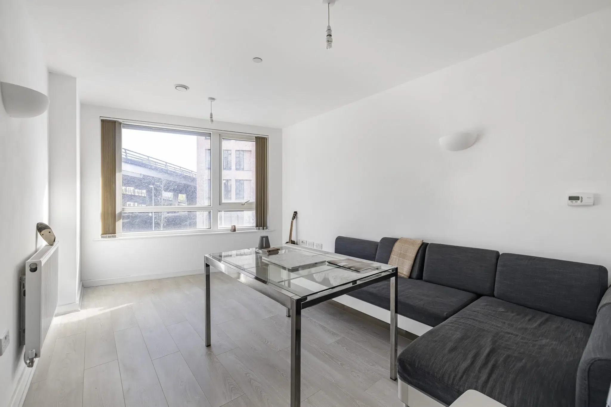 Flat Whitgift Street in Greater London
