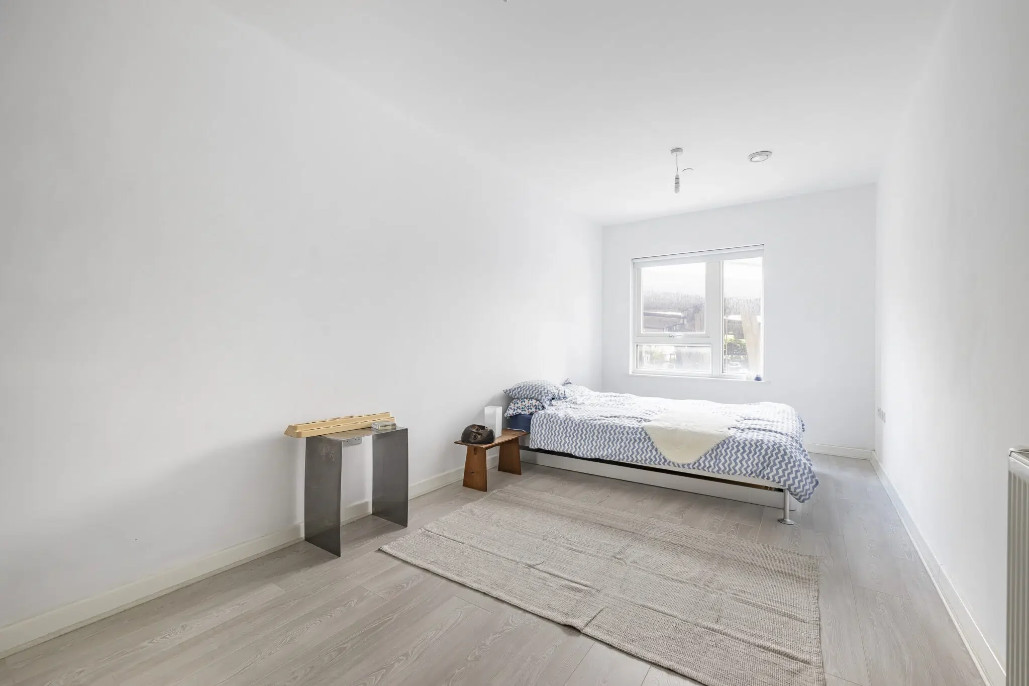 Flat Whitgift Street in Greater London