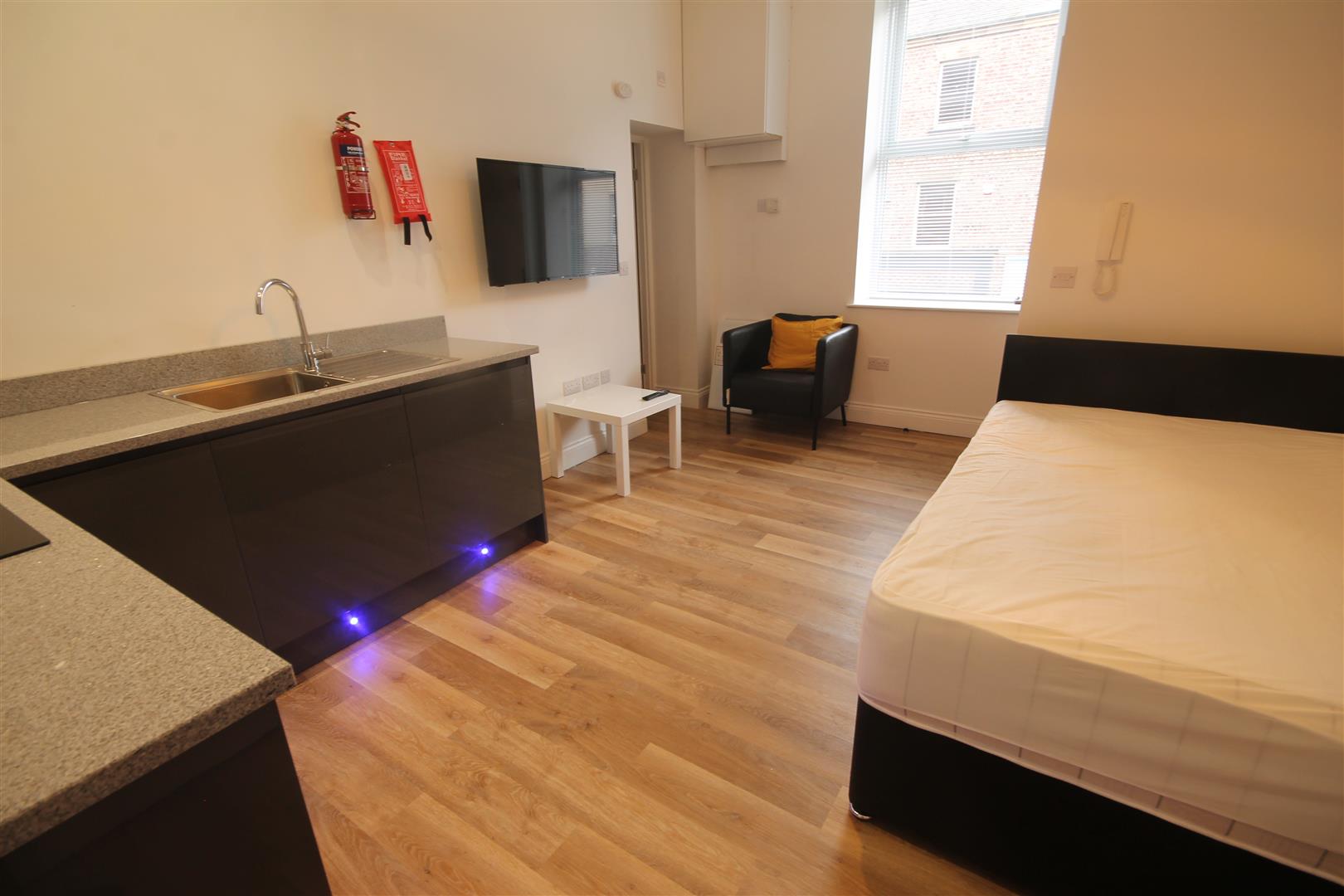 Flat Ridley Place in Newcastle upon Tyne