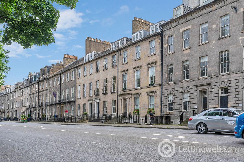 Flat Queen Street in City of Edinburgh