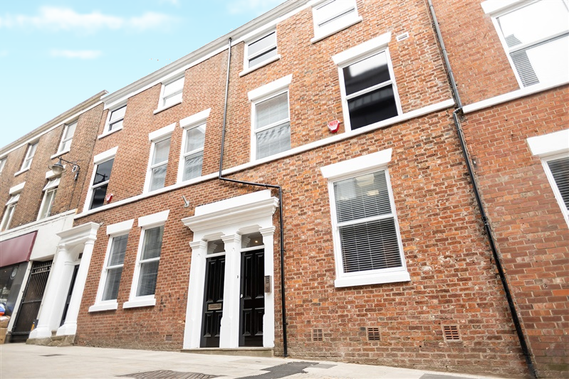 Flat Cannon Street in Preston