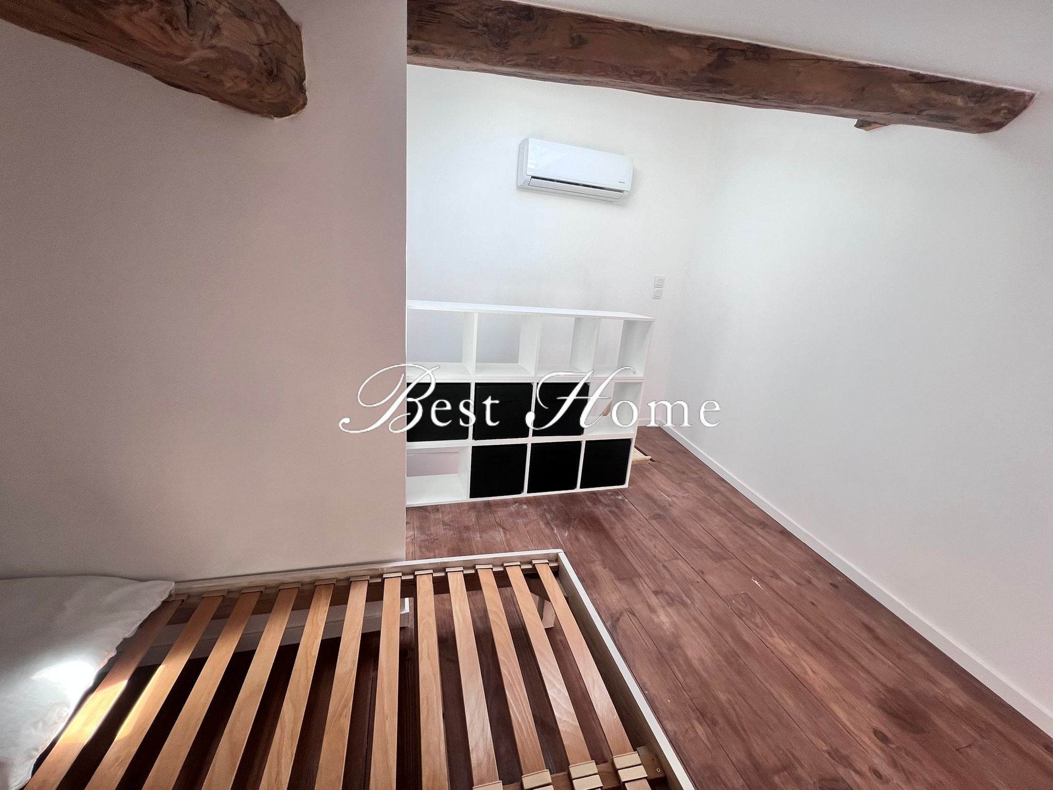 Appartement Place Questel à Nîmes