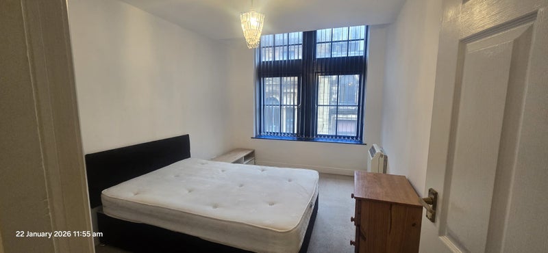 Flat Piccadilly in Bradford