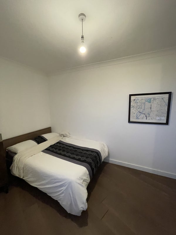 Room Copenhagen Street in Greater London