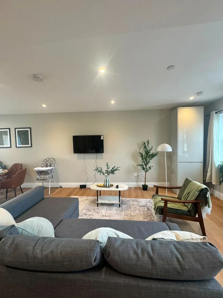Flat Tulse Hill in Greater London