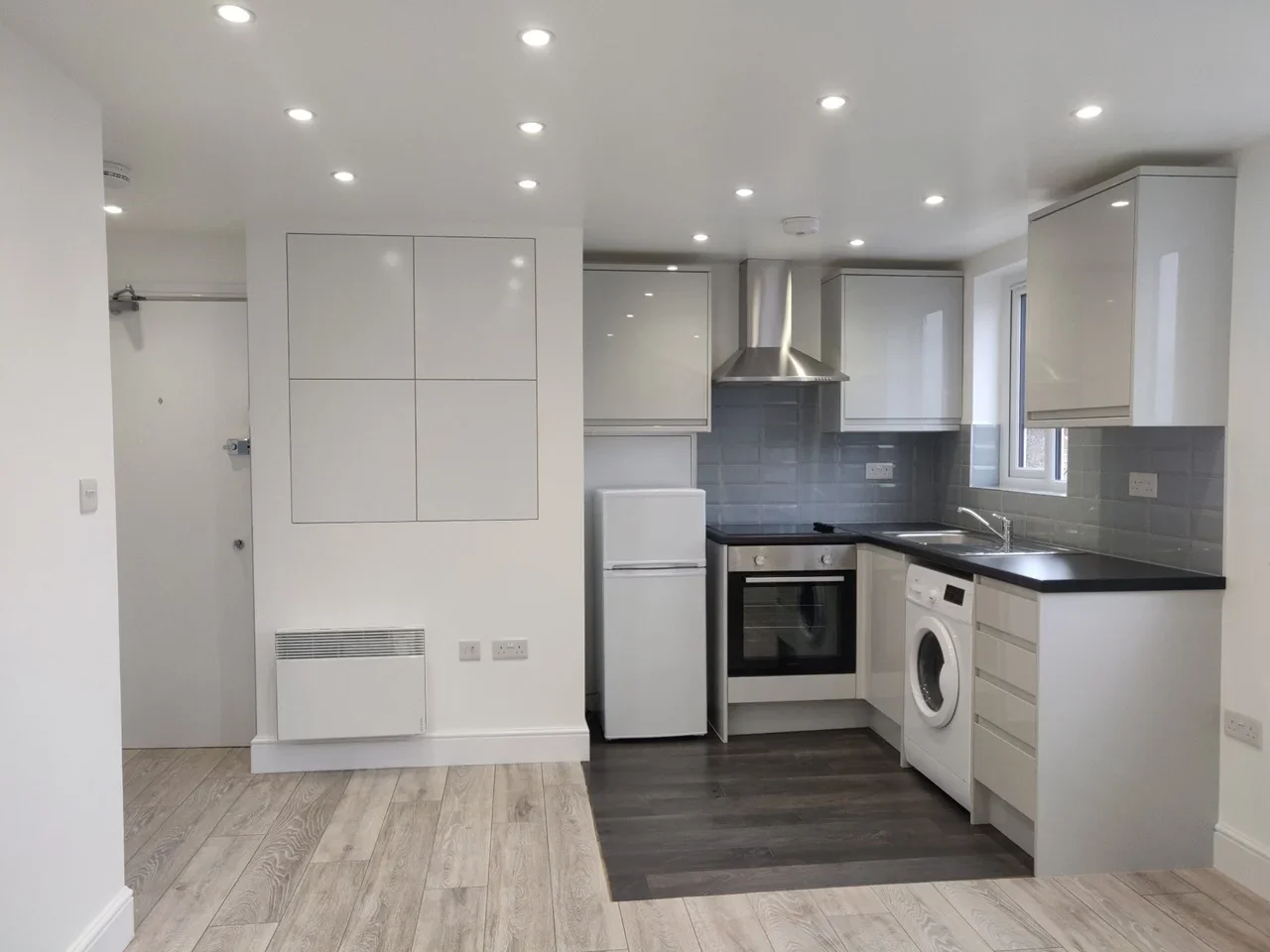 Flat Cranbrook Road in Greater London