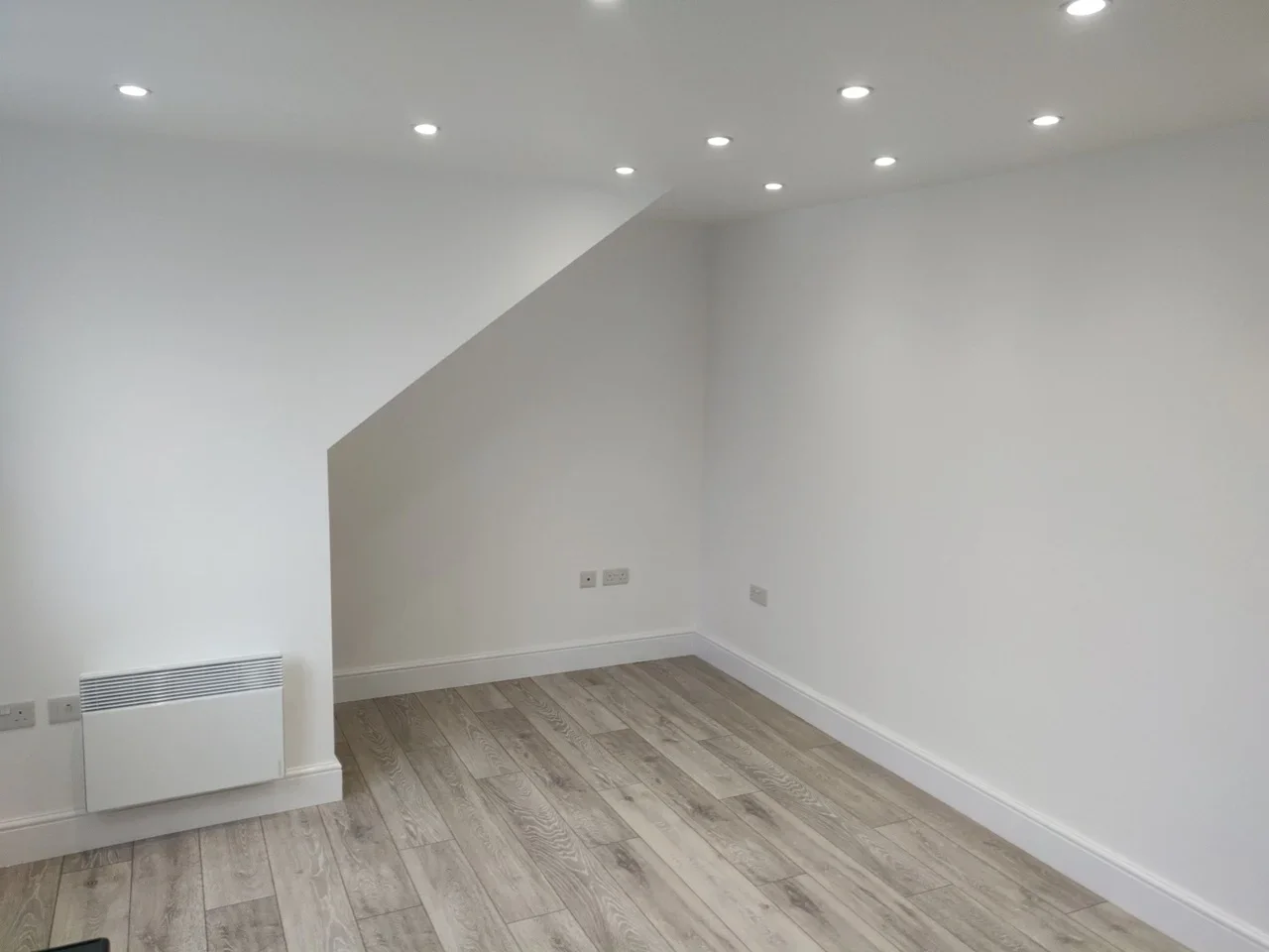 Flat Cranbrook Road in Greater London