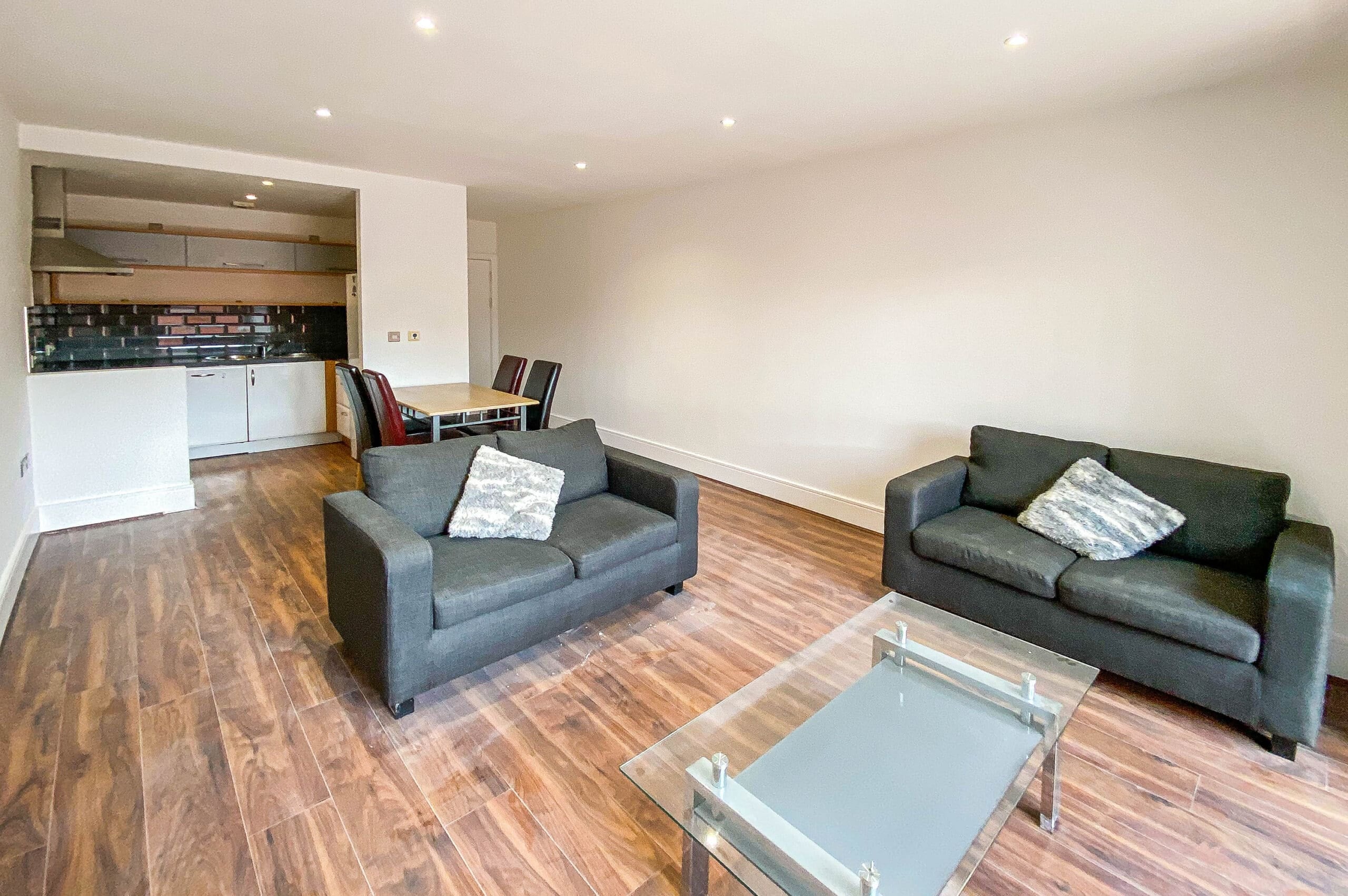 Flat Whitworth Street West in Manchester