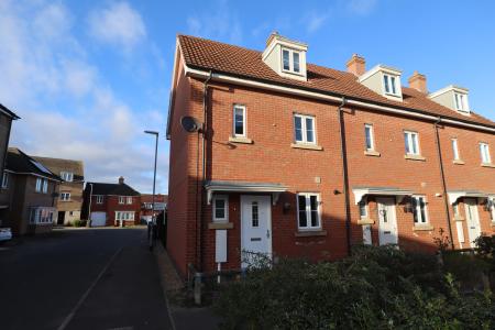 House Gabriel Crescent in Lincoln