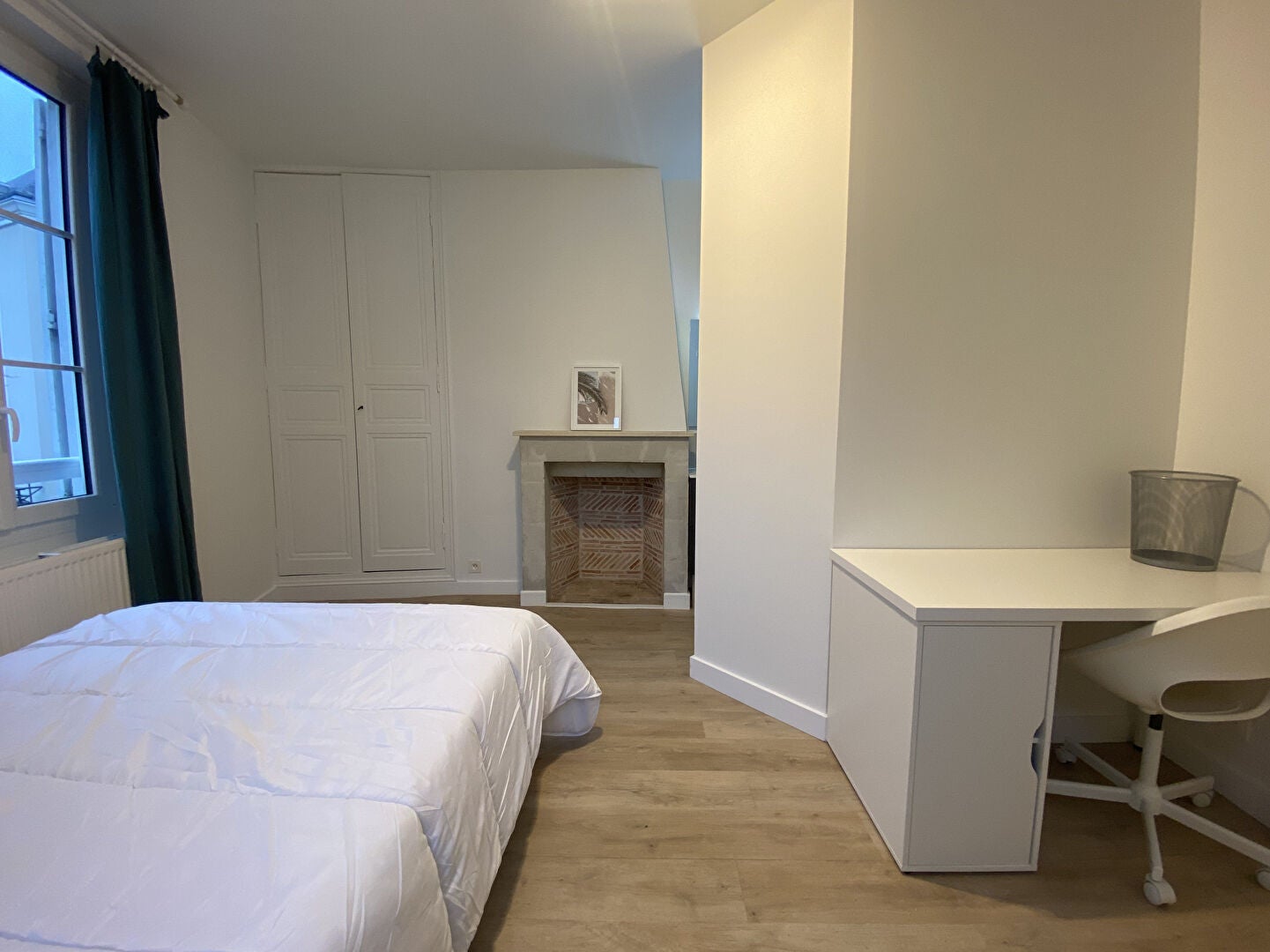 Room Rue de Quatrebarbes in Angers