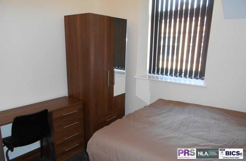 Room Darley Street in Bradford