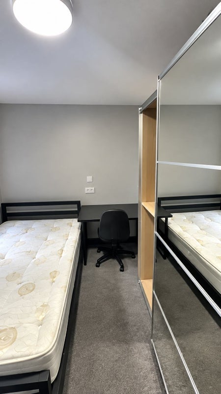 Room Teignmouth Road in Birmingham