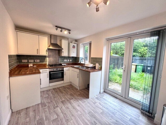 House Sky Lark Close in Horwich