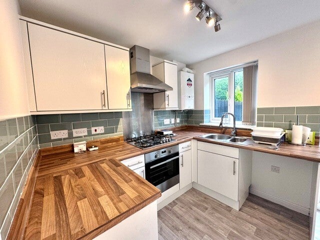 House Sky Lark Close in Horwich