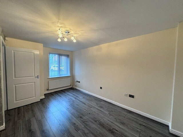 House Sky Lark Close in Horwich