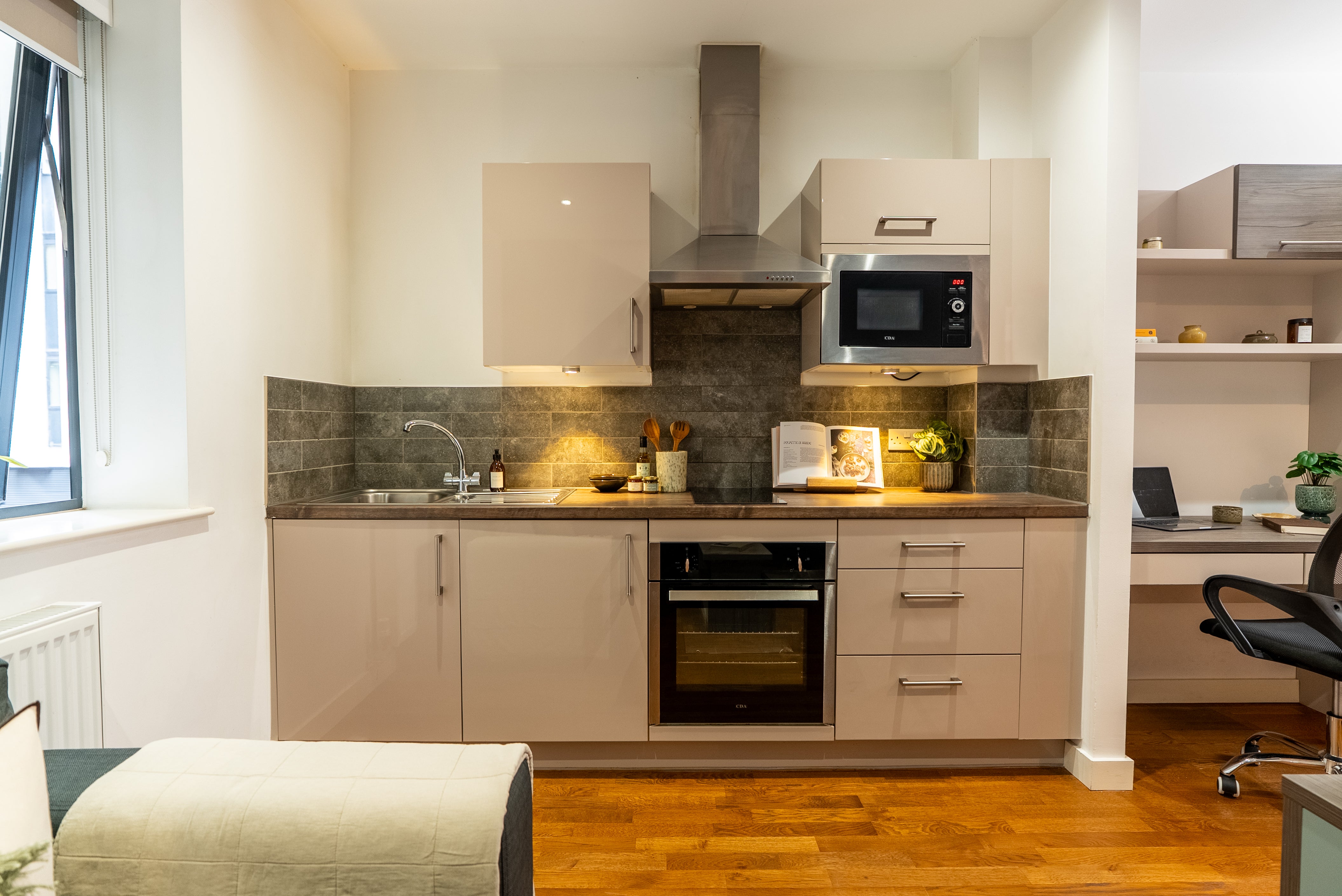 Flat Wade Lane in Leeds