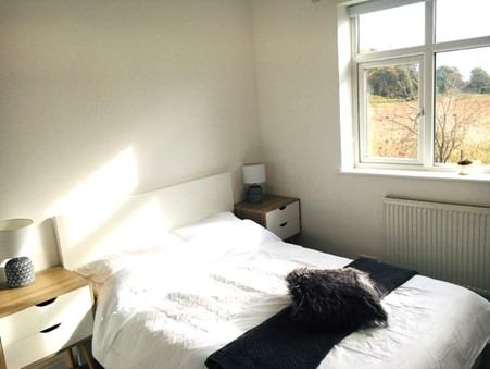 Room Blundell's Lane in St Helens