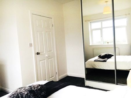 Room Blundell's Lane in St Helens