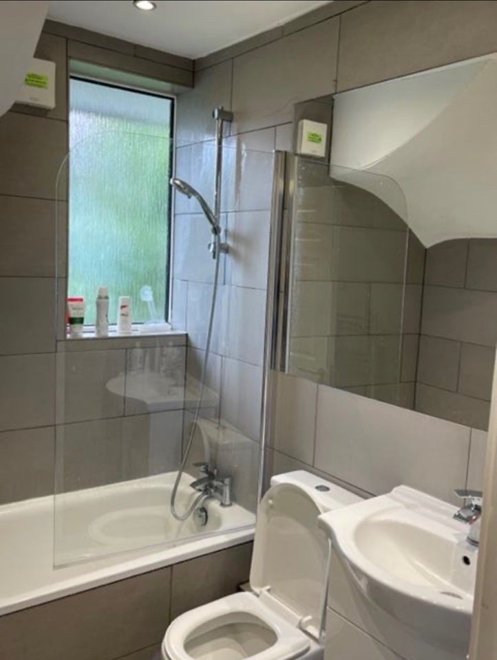Flat Abercorn Close in Greater London