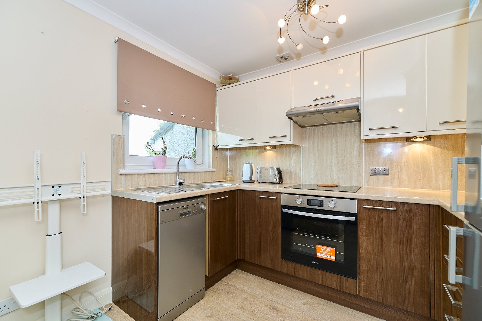 Flat Hillview Road in Aberdeen City