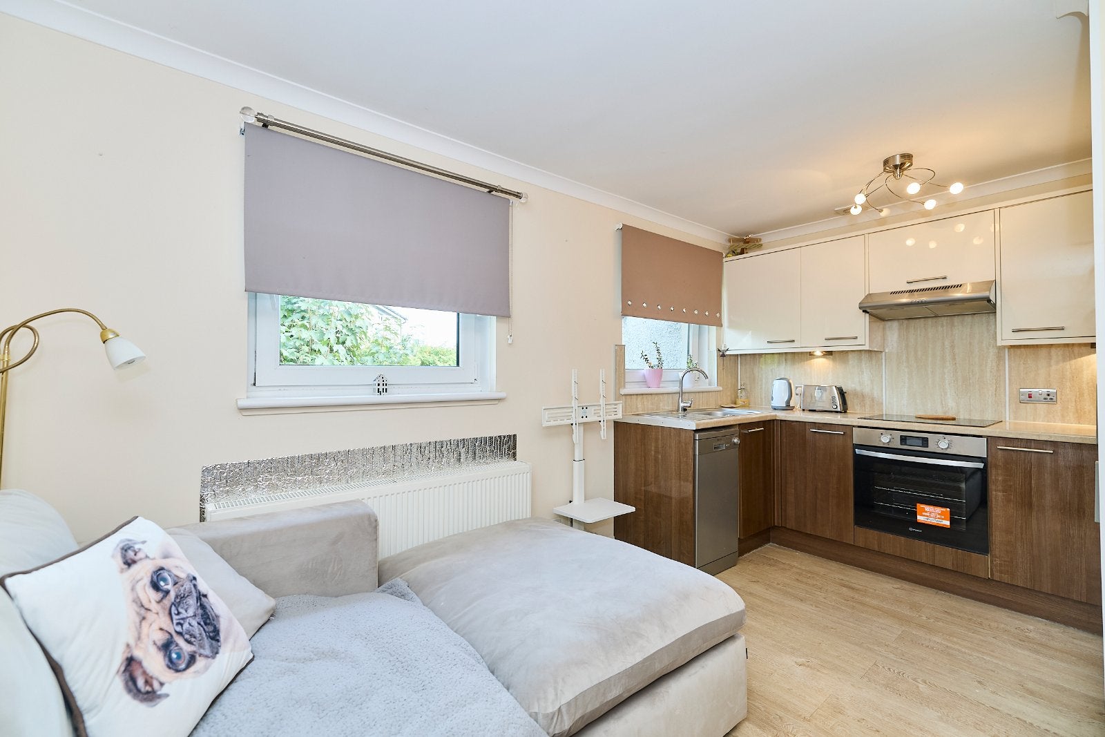 Flat Hillview Road in Aberdeen City