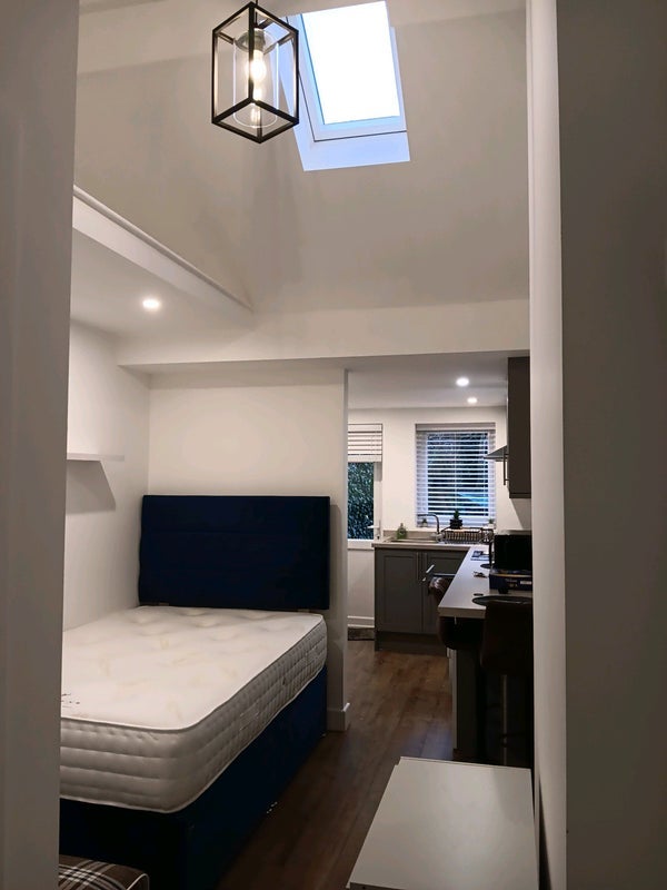 Room Leyland Road in Greater London