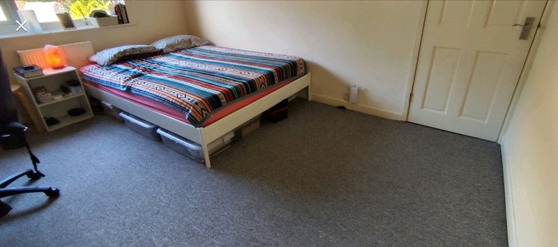 Room Muller Road in Bristol