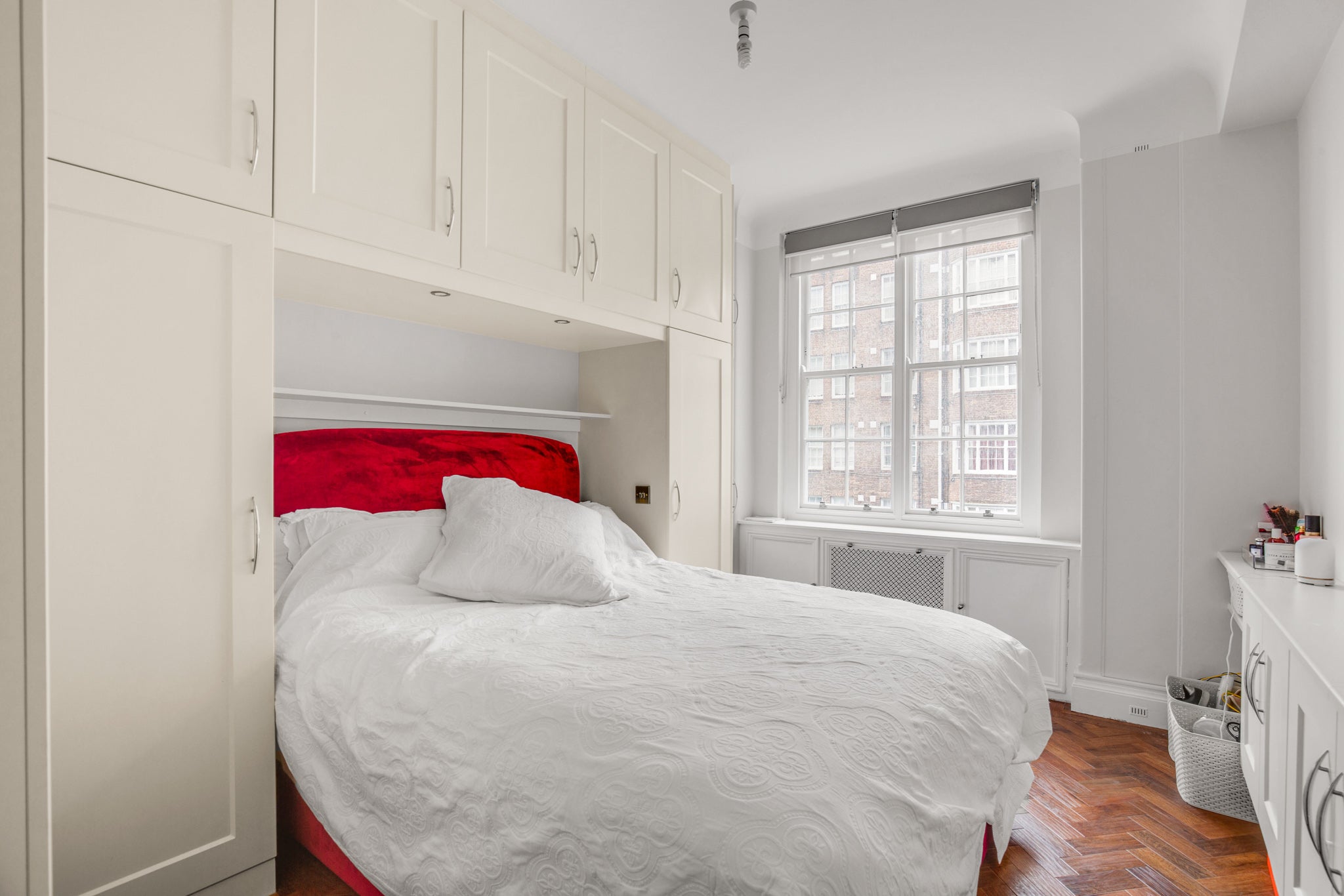 Flat Queensway in City of Westminster