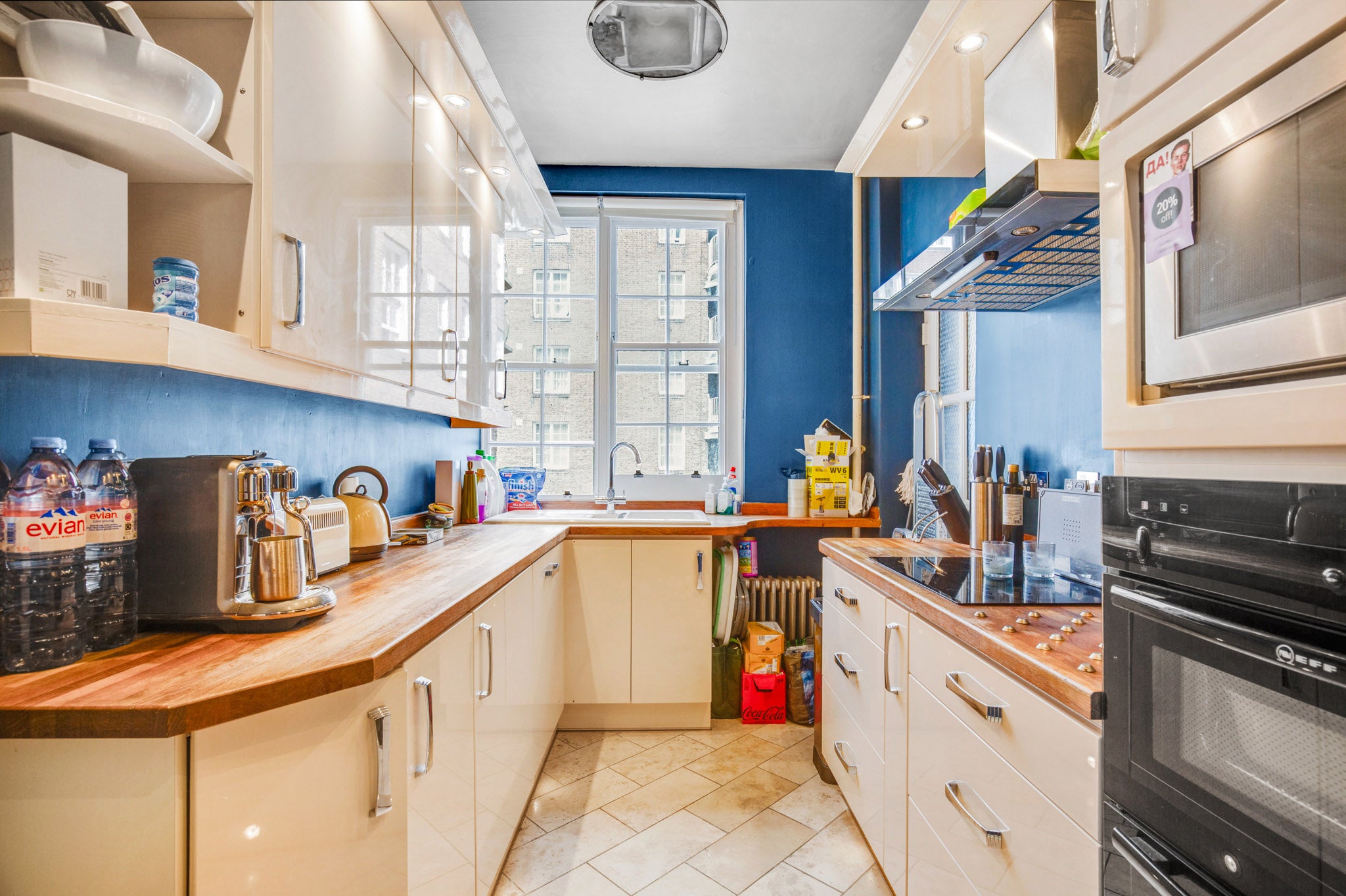 Flat Queensway in City of Westminster
